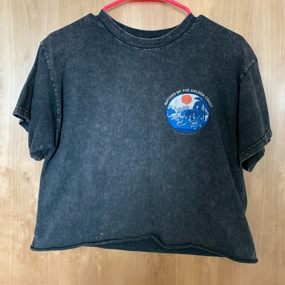 BRANDY MELVILLE TEE